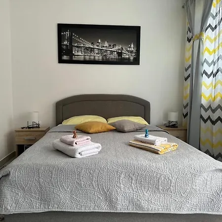 Ines Studioapp * Pula